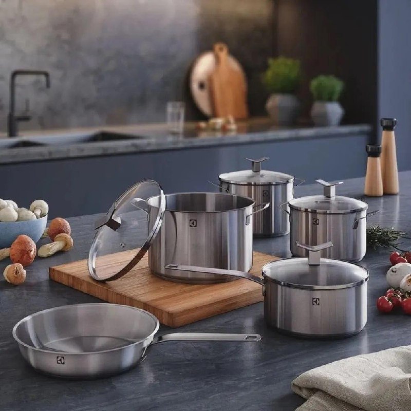 Jogo de Panelas Inox com Fundo Triplo 5 Peças Electrolux