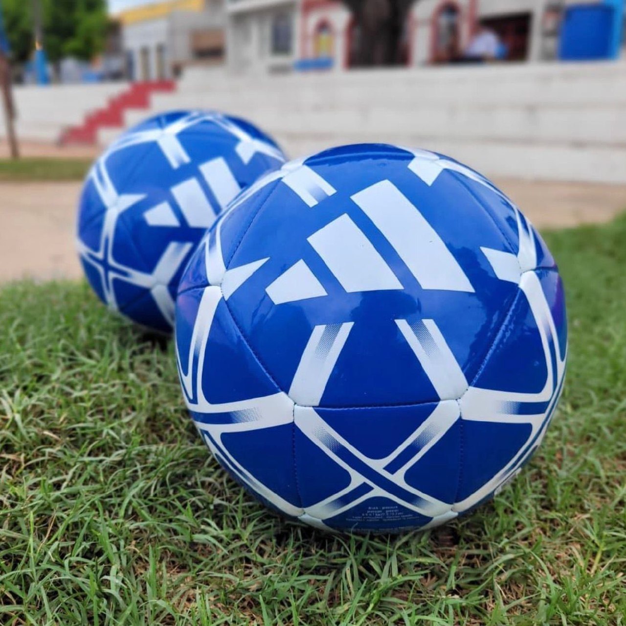 Bola Starlancer Club Adidas