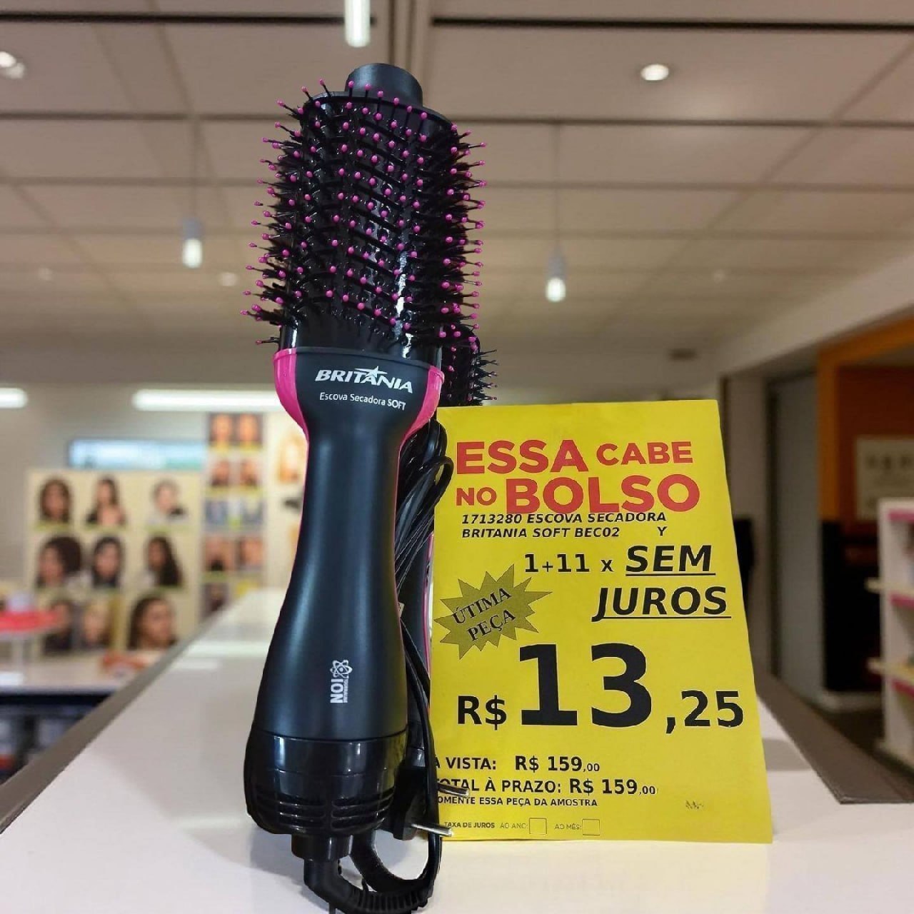 Britânia Escova Secadora BEC02PR 4 em 1 1300W