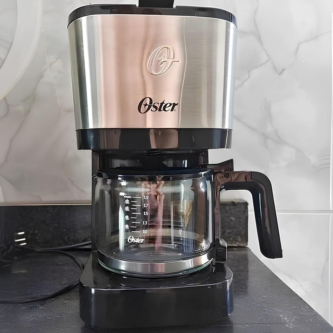 Cafeteira Oster Inox Compacta 750ml 600W (OCAF300)