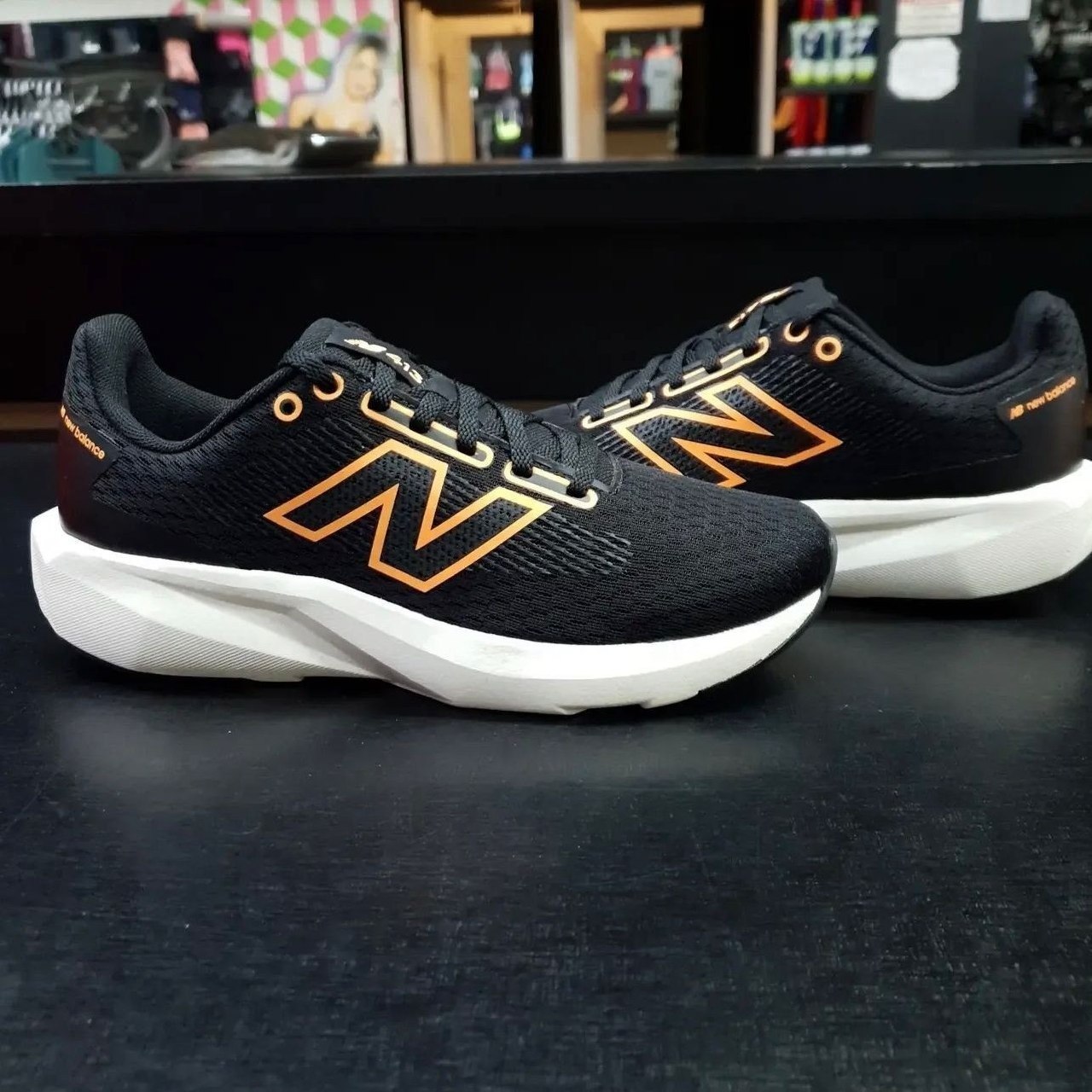 Tênis New Balance 413v3 - 3 Cores Disponíveis