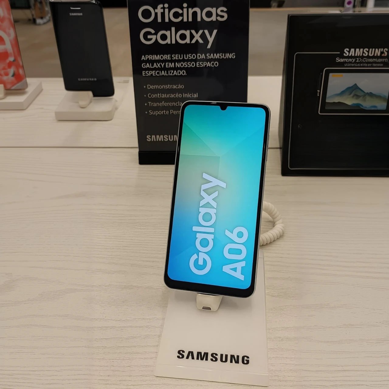 Samsung Galaxy A06 5G 128GB 4GB Tela 6.7" IP54