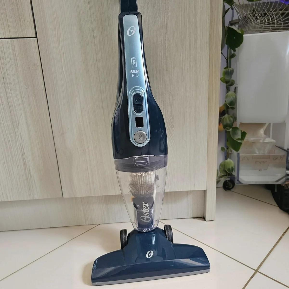 Aspirador de Pó Vertical Sem Fio 3 em 1 Oster 90W Azul