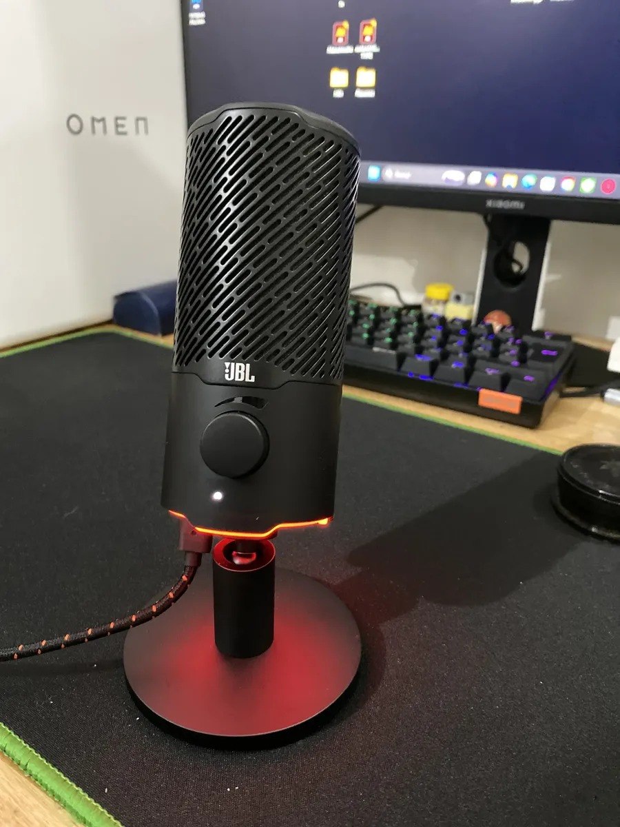 Microfone JBL Quantum Stream