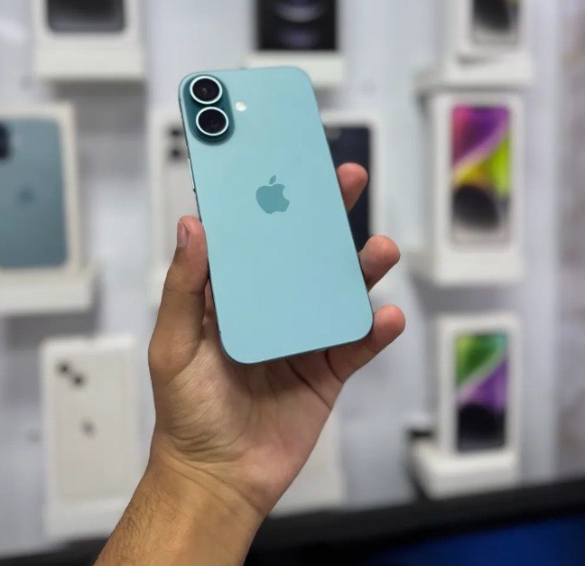 Apple iPhone 16 128GB Verde-Acinzentado