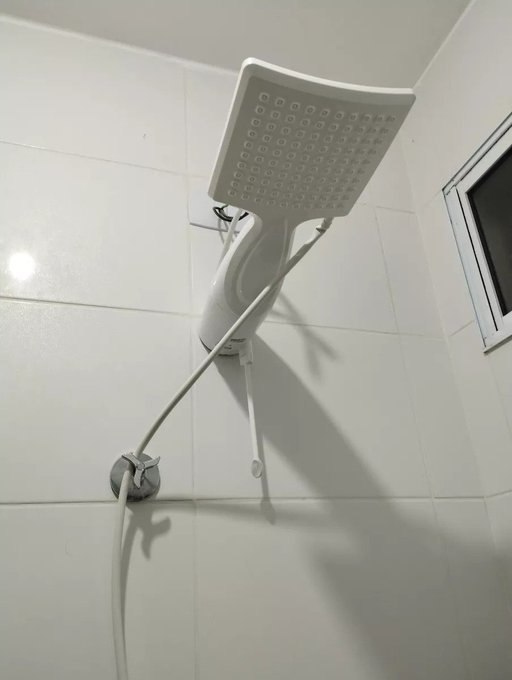 Chuveiro Lorenzetti Loren Shower Ultra Eletrônico 7500W