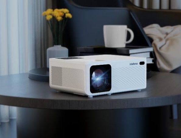 Intelbras Projetor WiFi Full HD 5200 Lumens PFL5211