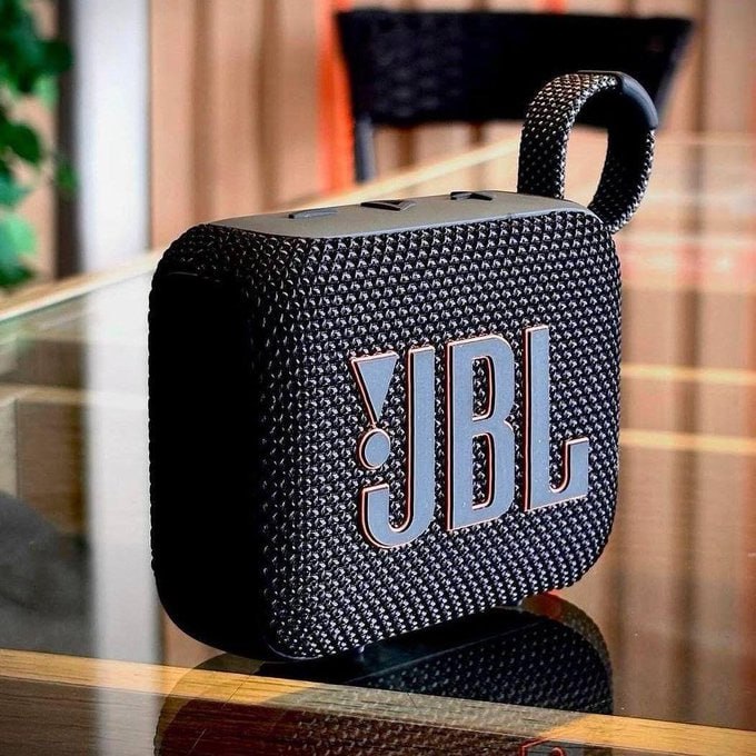 Caixa de Som JBL GO 4 Portátil