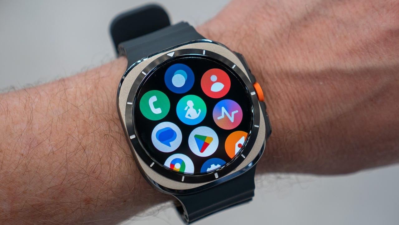 Samsung Galaxy Watch Ultra 47mm LTE com Galaxy AI