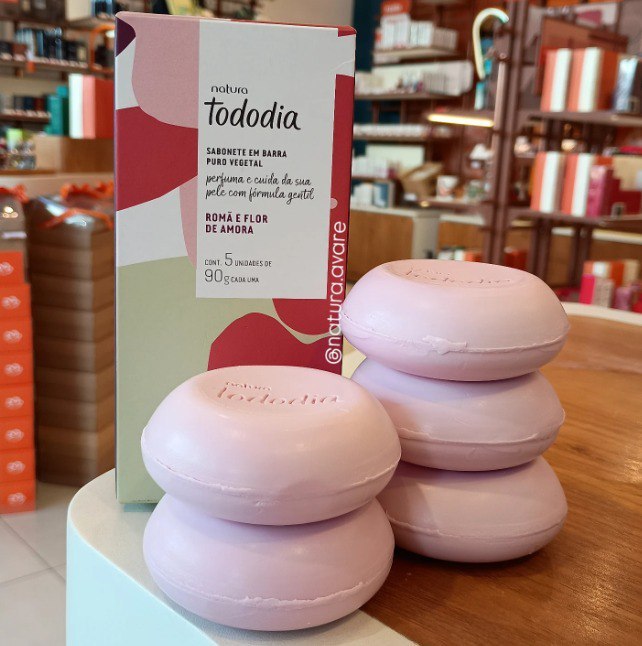 Kit Natura Tododia 5 Sabonetes em Barra Romã e Flor de Amora 90g