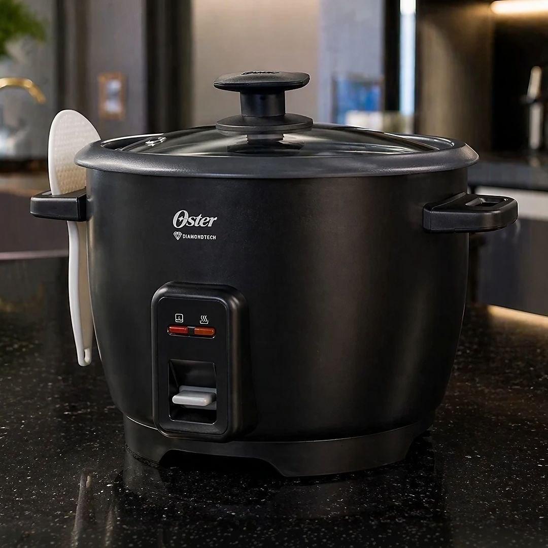 Panela de Arroz Elétrica Oster DiamondTech Black 1,2L