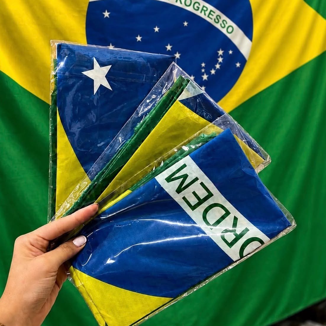 Bandeira do Brasil Grande 150x90cm