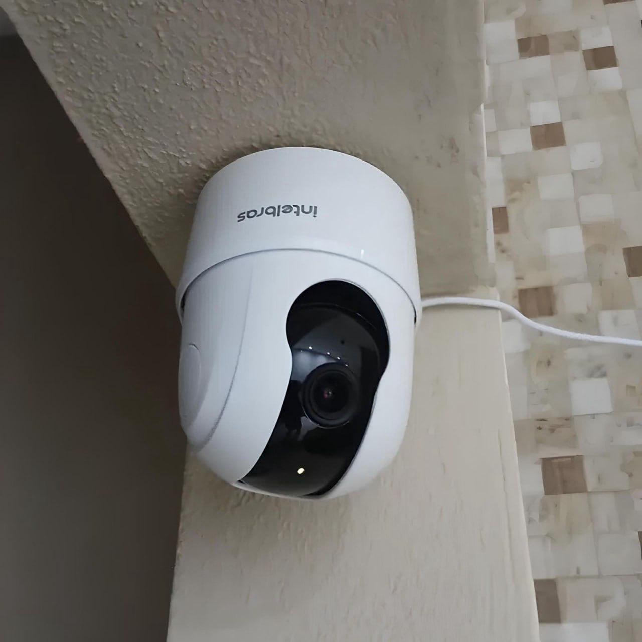 Câmera Inteligente Intelbras IME 360 3MP Visão 360° Wi-Fi