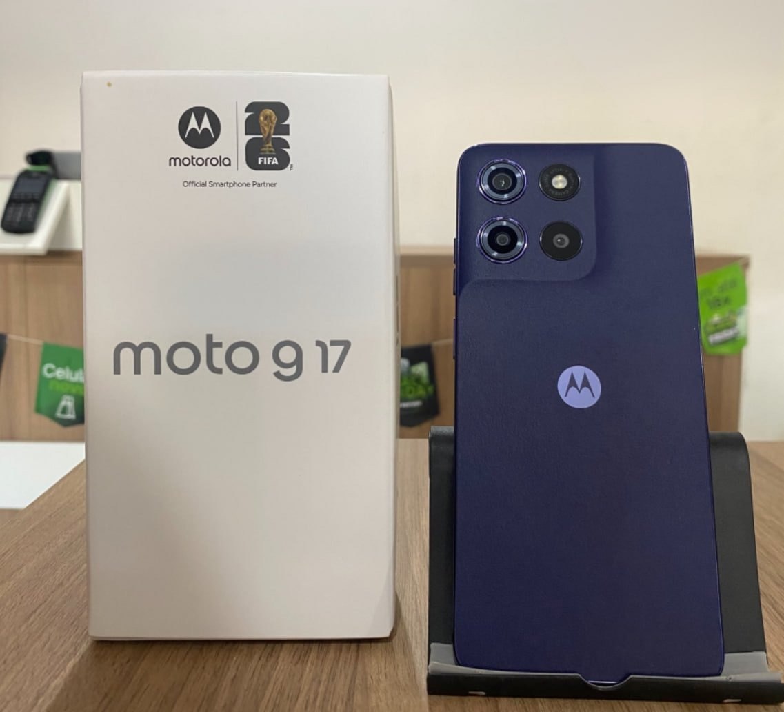 Smartphone Motorola Moto G17 4G 256GB