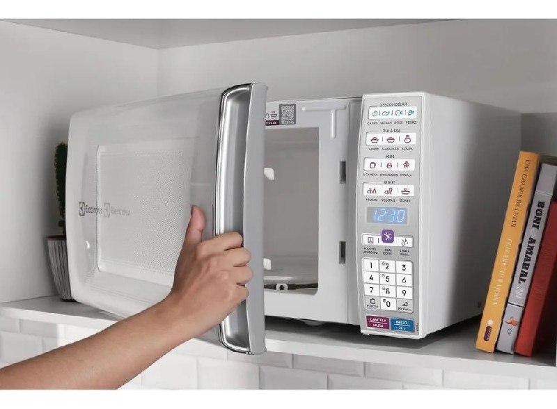 Micro-ondas Electrolux 34L Bancada Branco Meo44 110V