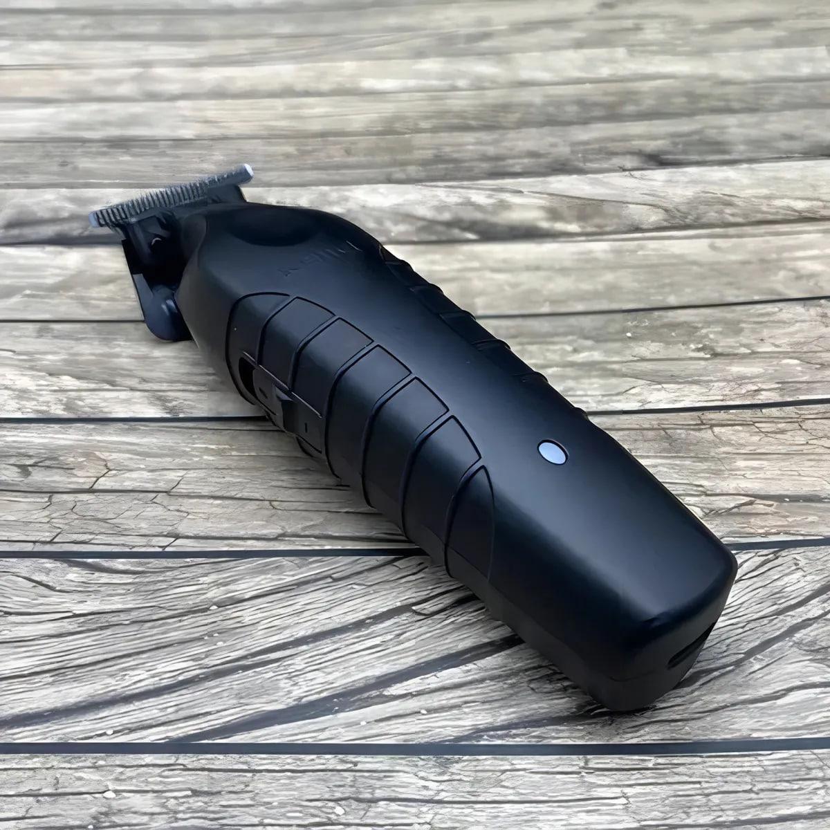 Máquina de Acabamento Corta Cabelo Profissional Kemei 2299 Bivolt
