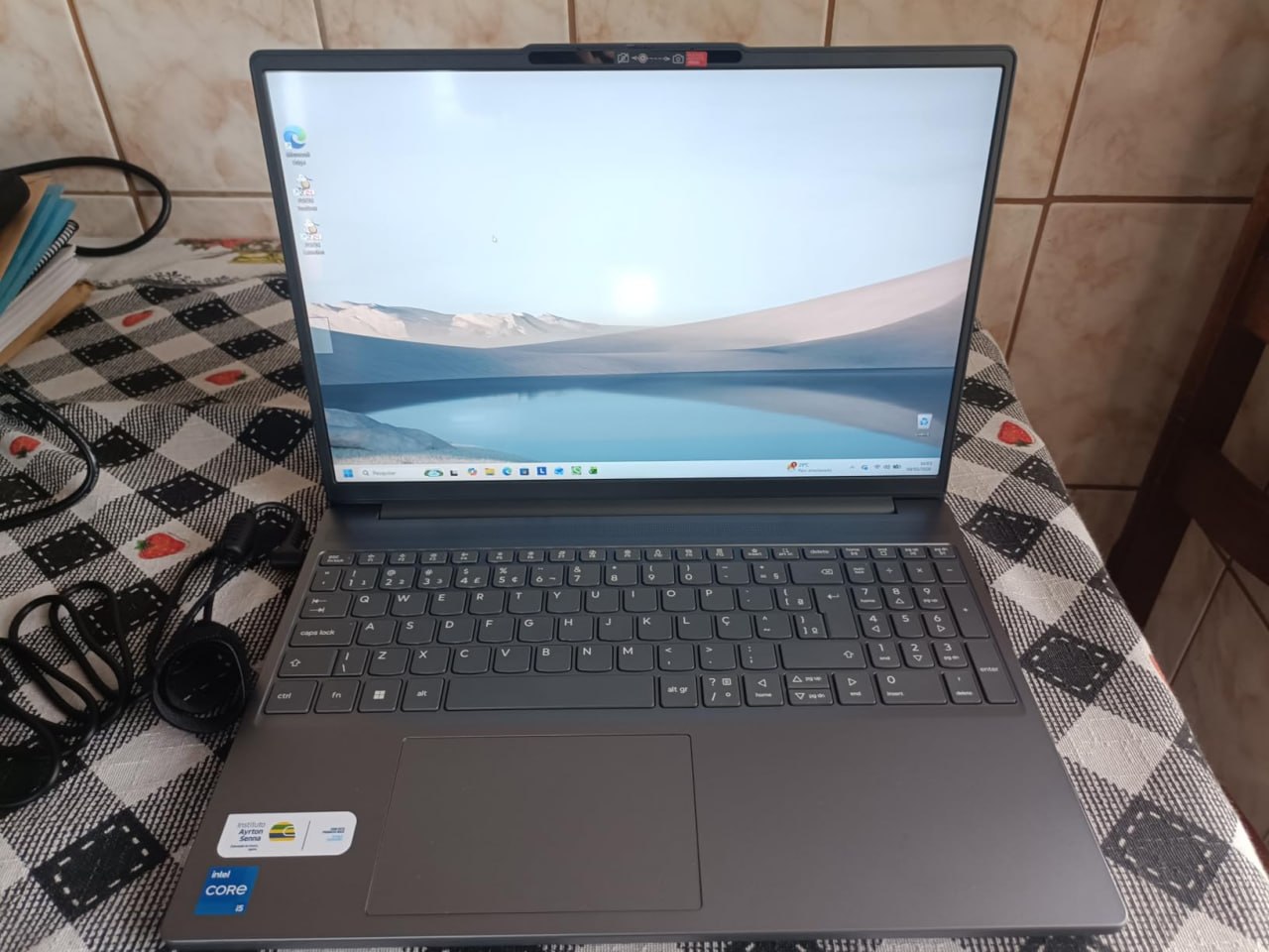 Notebook Lenovo IdeaPad Slim 3 Core i5-13420H 8GB 512GB 15.3" Touch