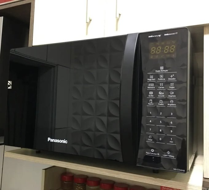 Microondas Panasonic Black Glass 34L 127/220V