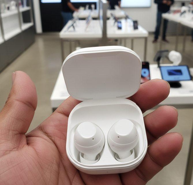 Galaxy Buds Core Samsung Branco