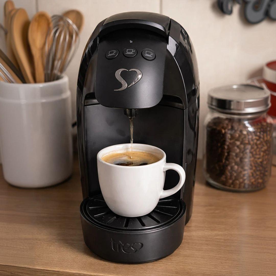 Cafeteira Espresso LOV 3 Corações Preto 110V