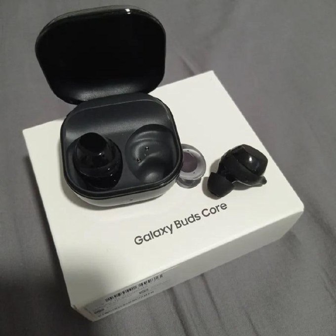 Samsung Galaxy Buds Core