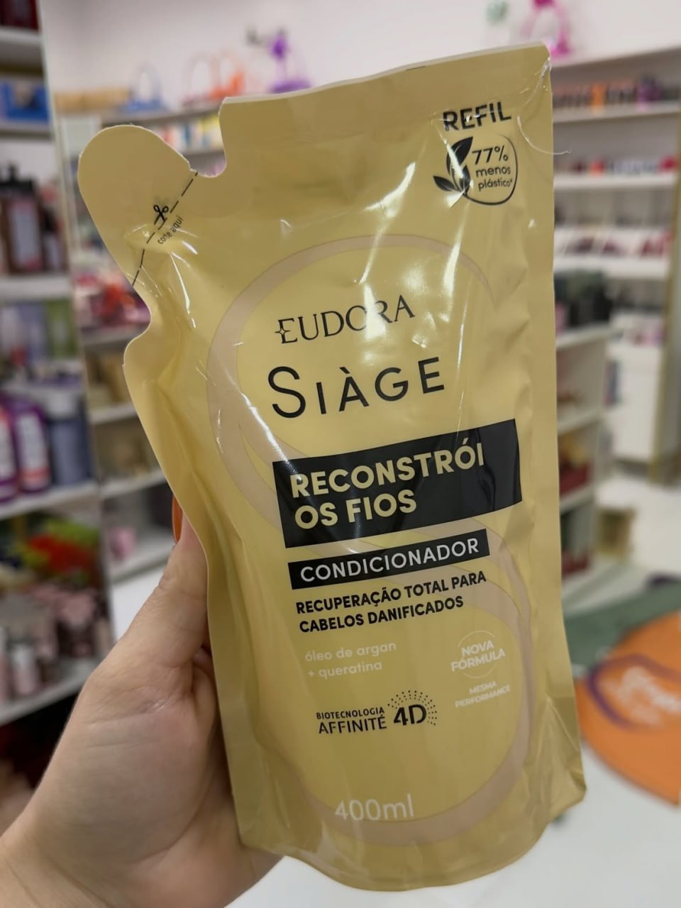 Siage Condicionador Reconstrói os Fios 400ml Refil