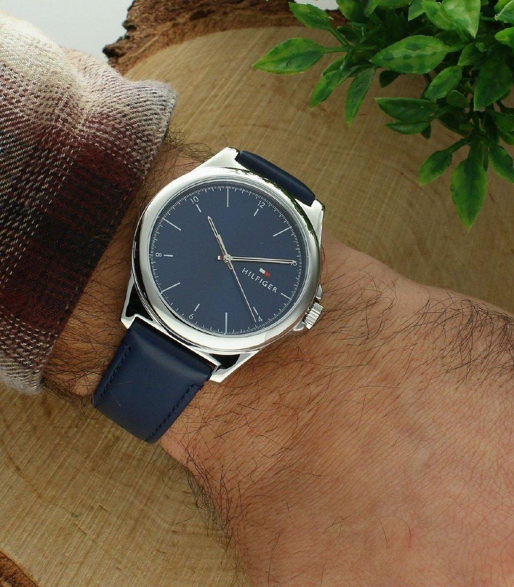 Relógio Tommy Hilfiger Norris Masculino Couro Azul