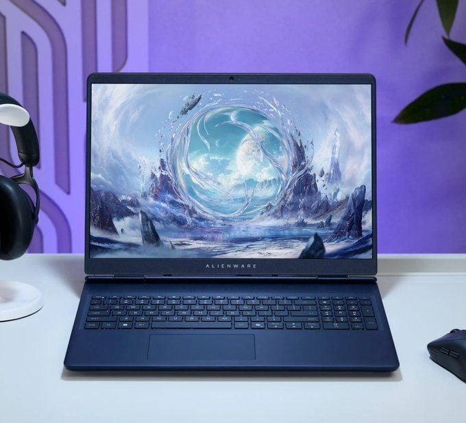 Notebook Gamer Dell Alienware Aurora 16" Intel Core i5 16GB 512GB RTX 4050