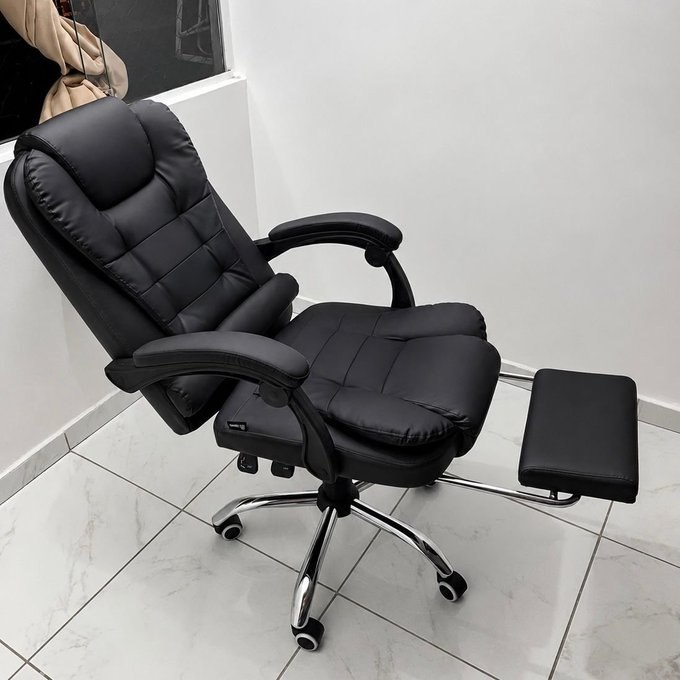 Cadeira de Escritório Presidente Ergonômica Ajustável