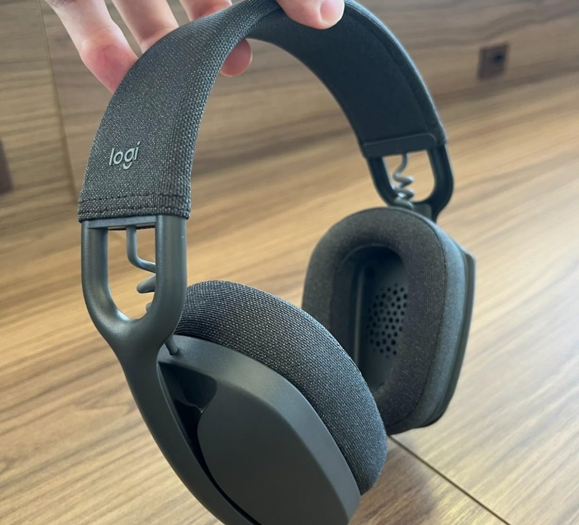 Headset Sem Fio Logitech Zone Vibe 100 com Microfone Flip