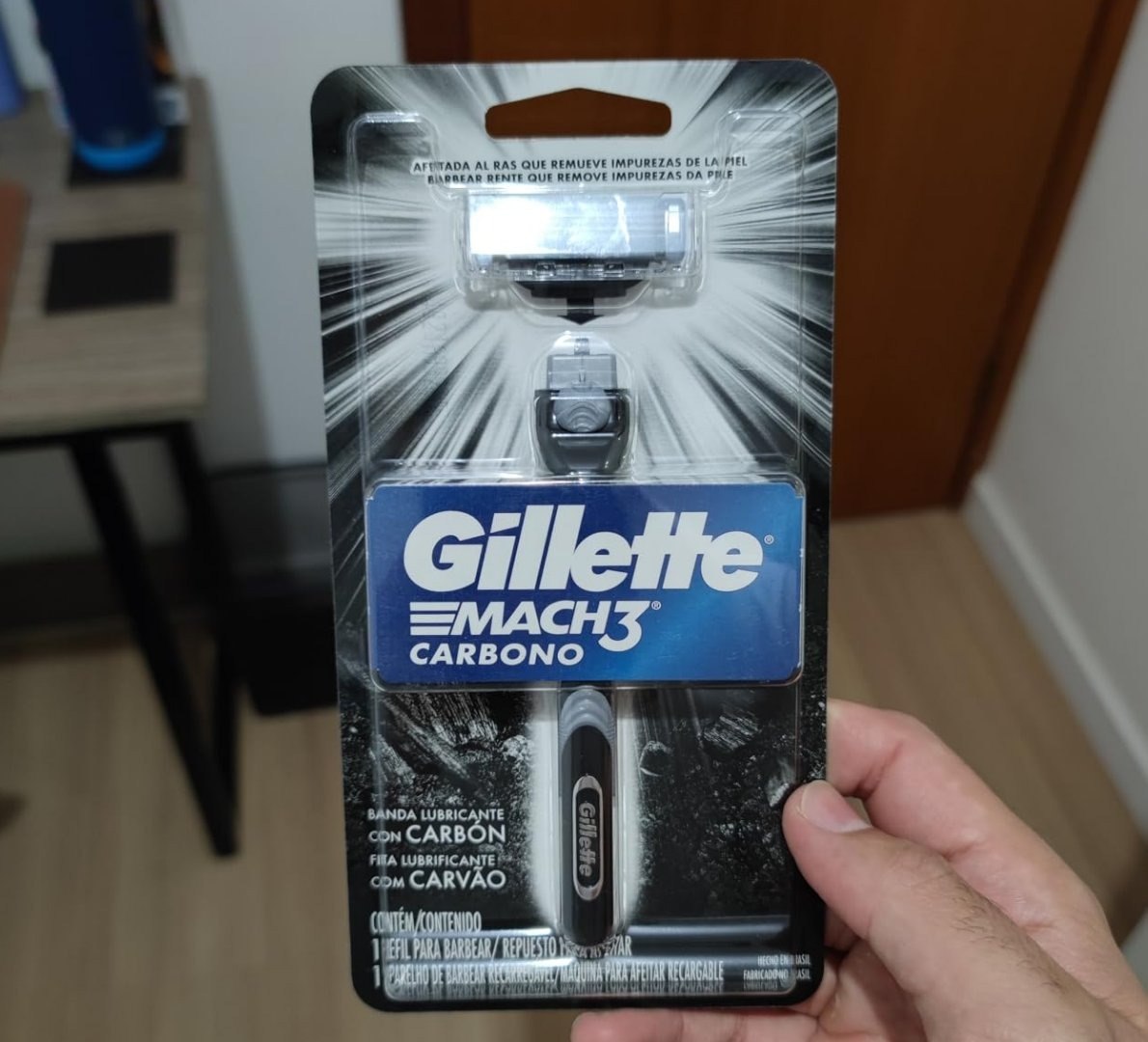 Gillette Mach3 Carbono Aparelho de Barbear com Carvão Ativado