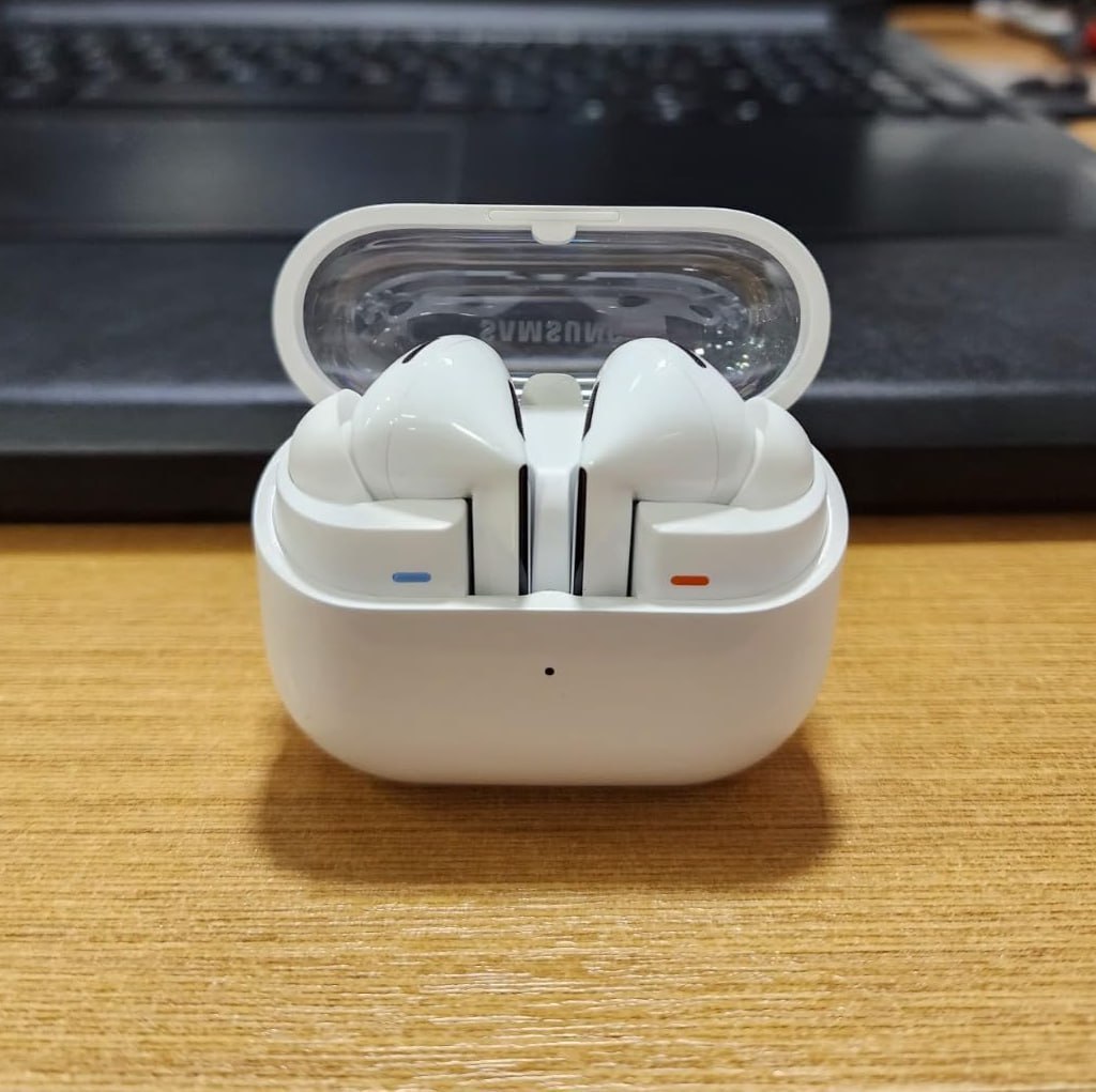 Samsung Galaxy Buds3 Pro Fone de Ouvido Sem Fio Branco