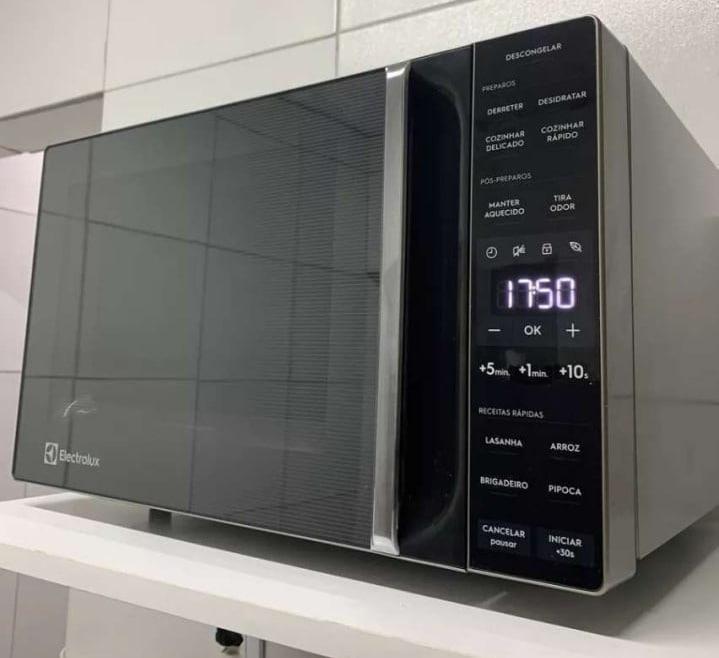 Micro-ondas 23L Electrolux Efficient Cinza ME23S