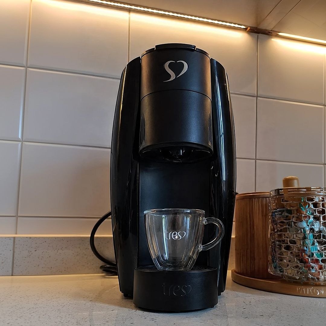 Cafeteira Elétrica Lov Basic Tres Corações 220V