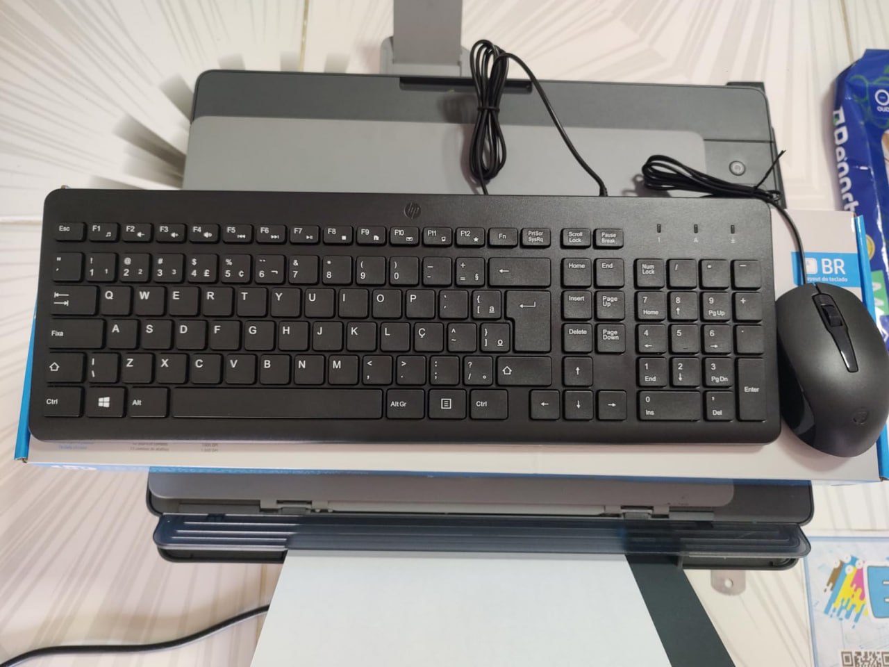 Combo Teclado e Mouse USB HP 150