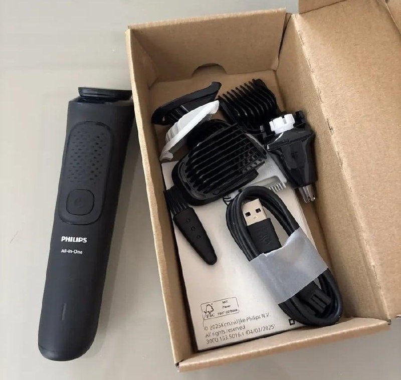 Barbeador e Aparador Philips Multigroom 8 Em 1 MG3921/15