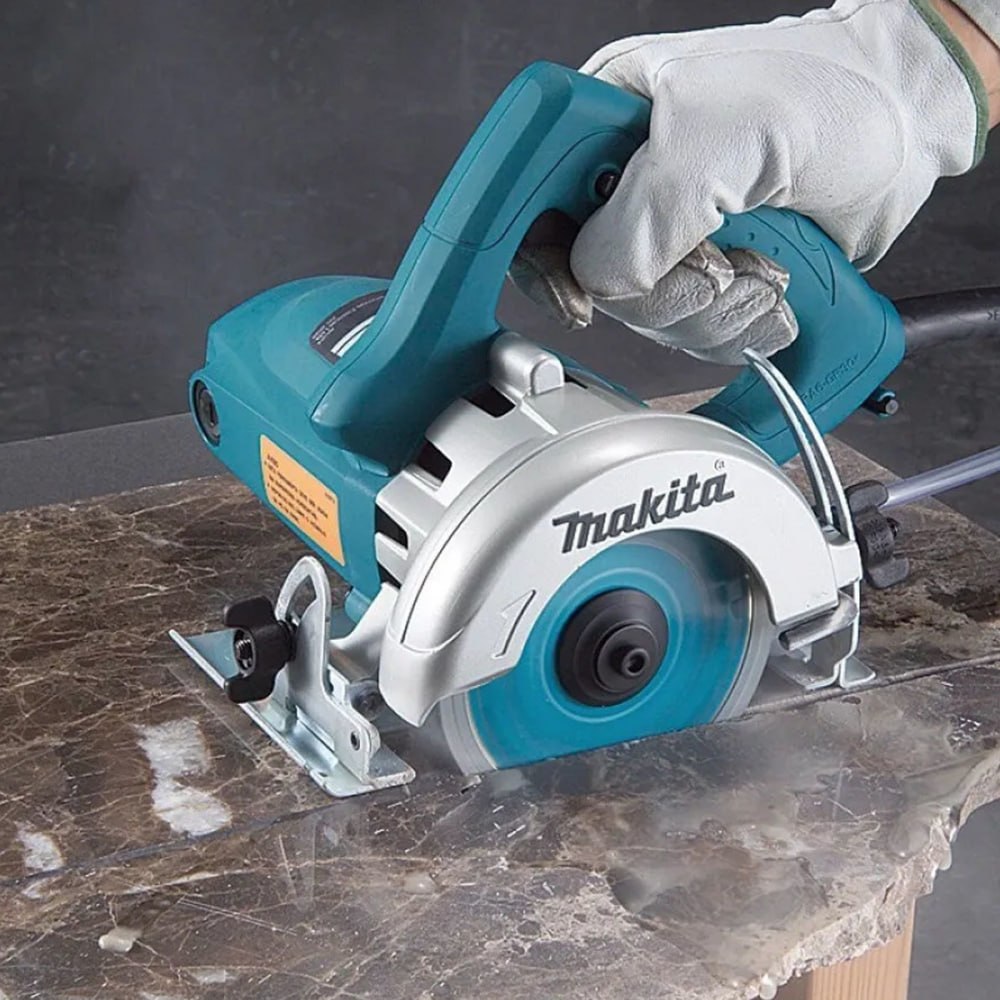 Serra Mármore Makita 4.3/8 1300W 110V-127V com 2 Discos