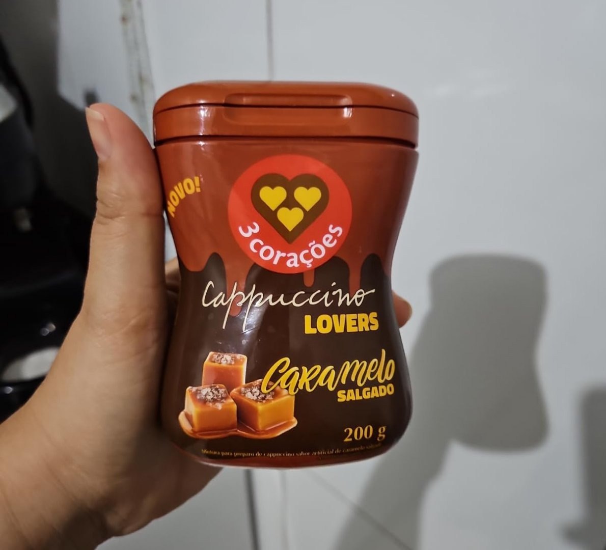 3 Corações Cappuccino Sabor Caramelo Salgado 200g
