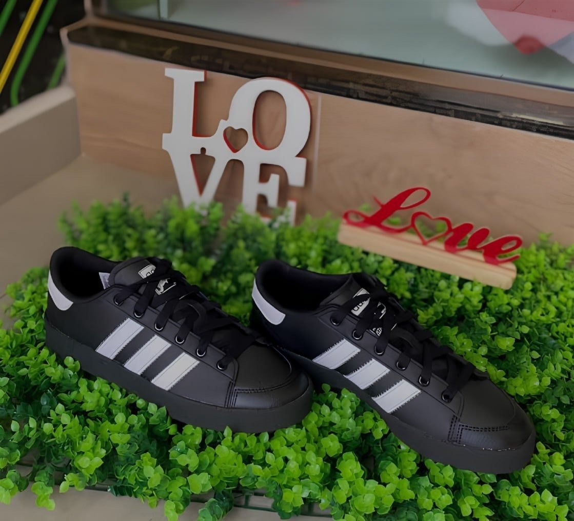 Tênis Masculino e Feminino Jump Hook Adidas