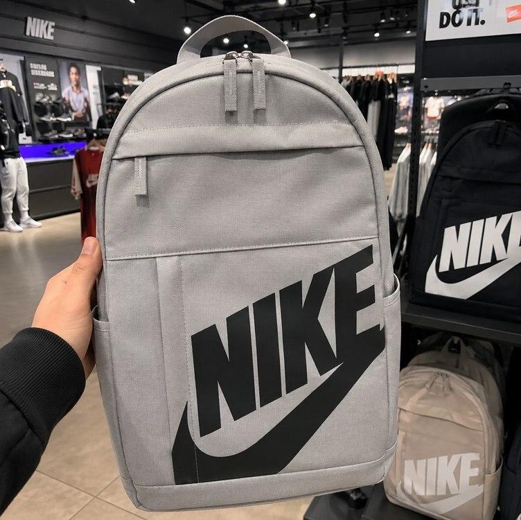 Mochila Nike Elemental