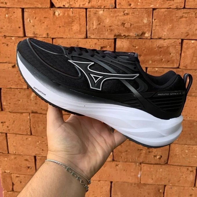 Tênis Space 6 Mizuno