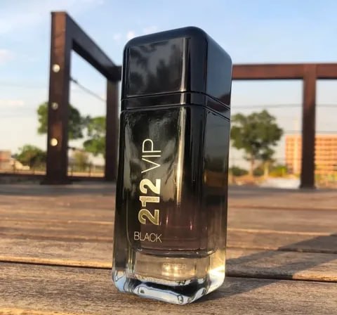 Perfume 212 VIP Men Black Carolina Herrera EDP 200ml
