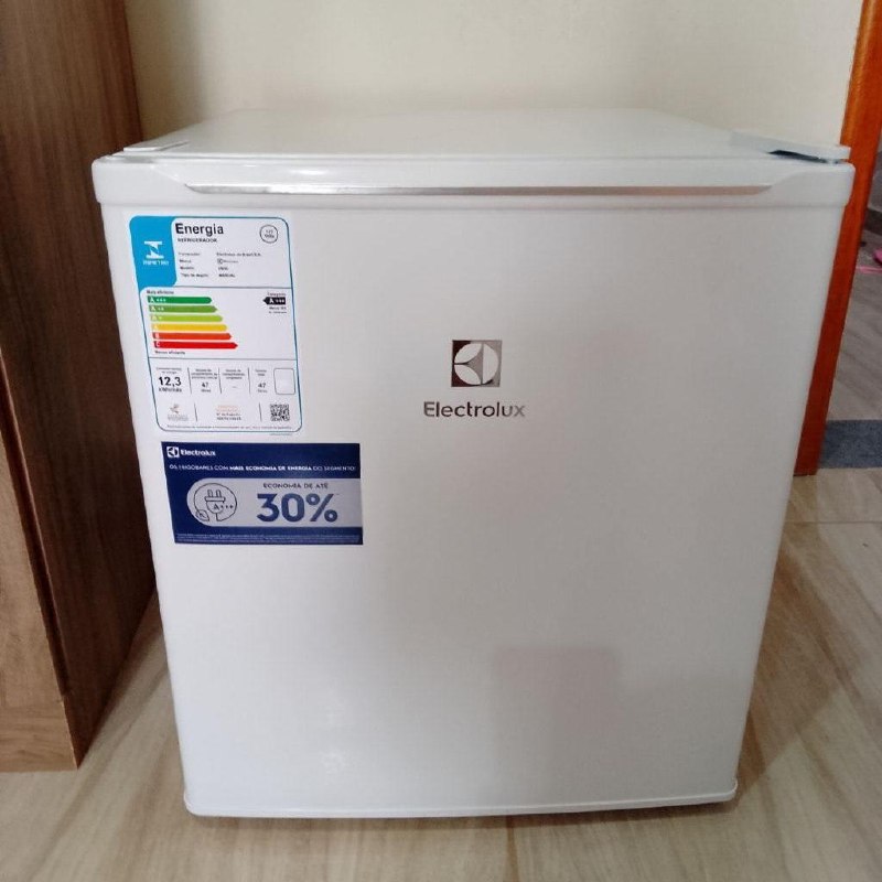 Frigobar Electrolux Efficient 47L Branco 127V