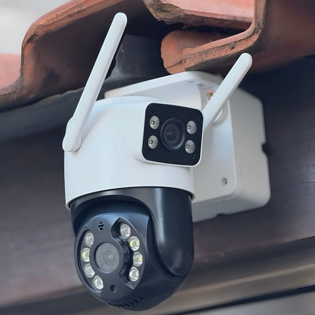 Câmera de Segurança Dupla A28b Wi-Fi Smart 3MP