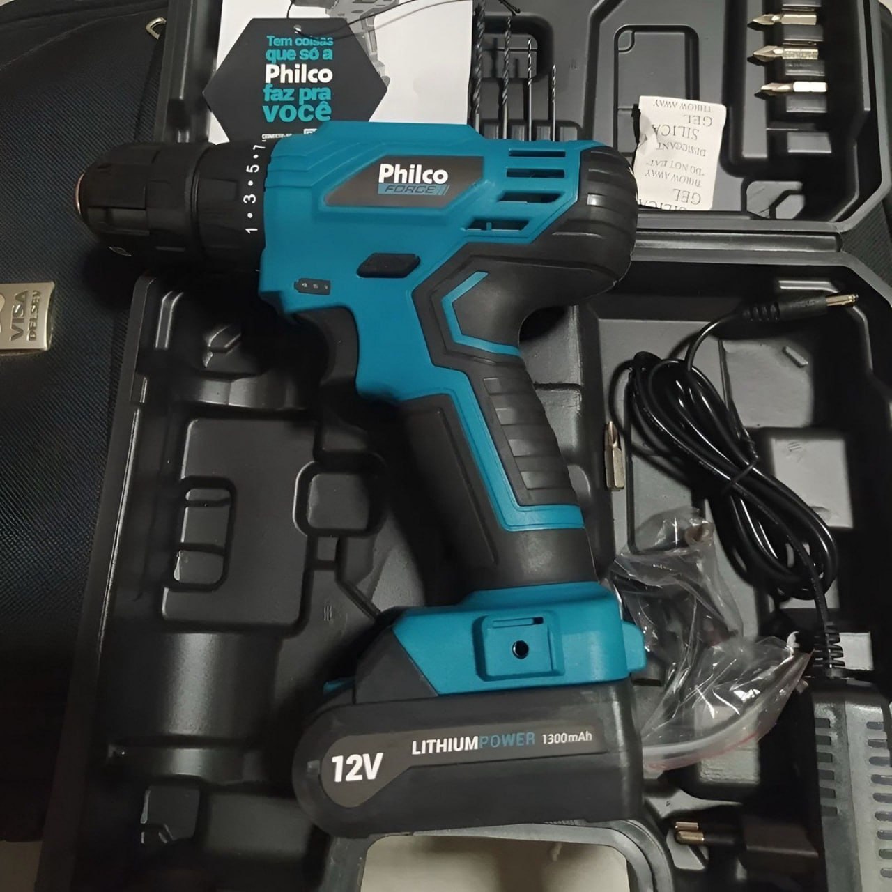 Parafusadeira e Furadeira Philco 10mm 12V com Maleta