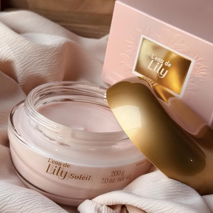 Creme Acetinado Hidratante Corporal L'eau De Lily Soliel 200g