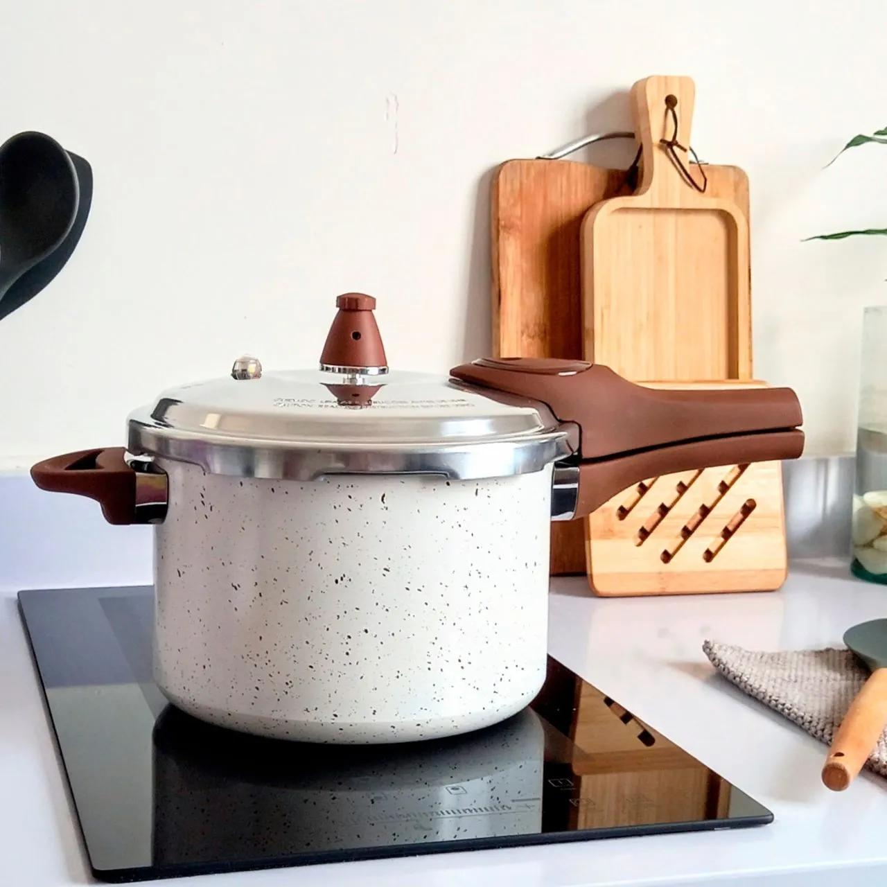 Panela de Pressão Brinox Pressure 4,2L Vanilla