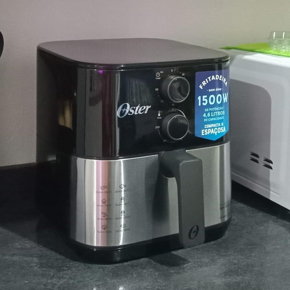 Fritadeira Sem Óleo Air Fryer Oster 4,6L 110/220V