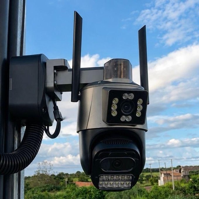Câmera de Segurança IP com Giroflex