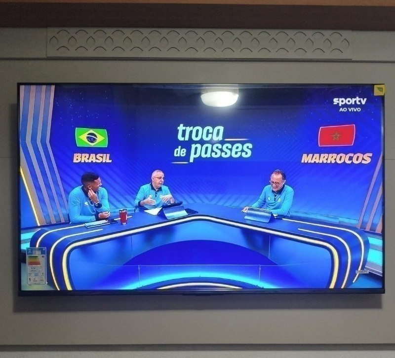 Smart TV Hisense 4K 50" 50Q6QVV com IA e Dolby Vision